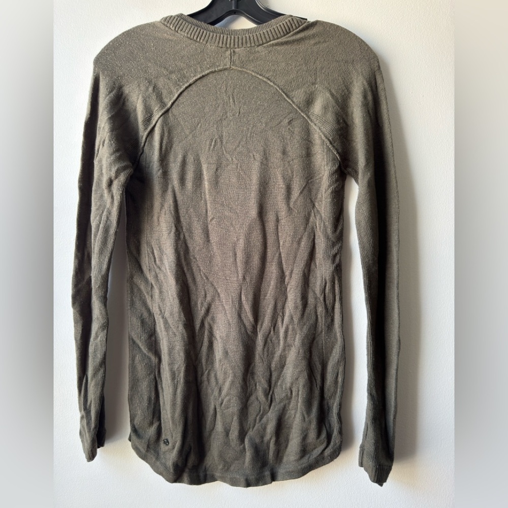 Lululemon Athletica Forest Green Knit Top - Picture 9 of 9